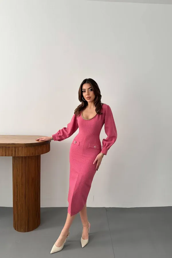 Robe fuchsia à col large en gros