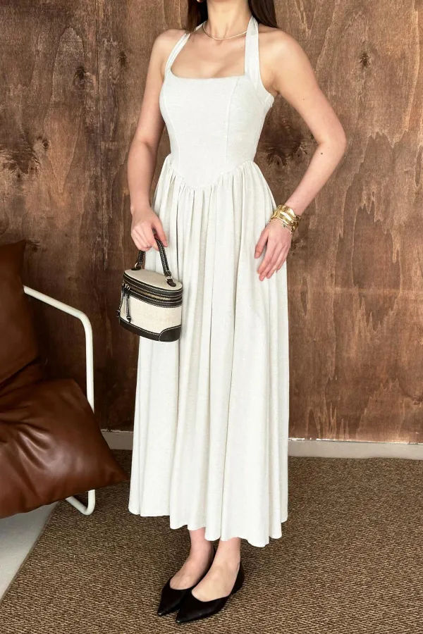 Robe en lin beige à col licou en gros