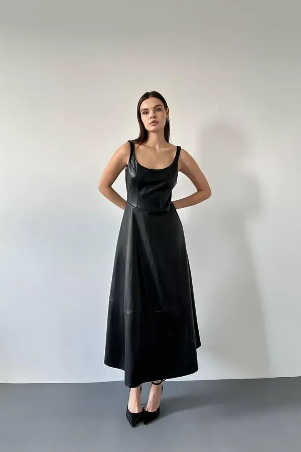 Toptan Siyah Askılı Deri Elbise