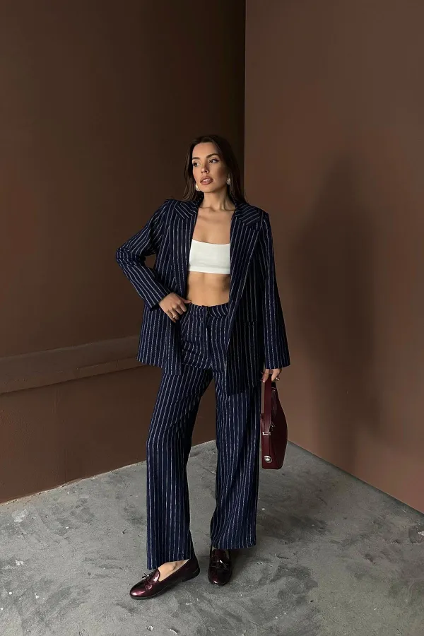 Toptan Lacivert Çizgili Ceket Ve Pantolon Takım