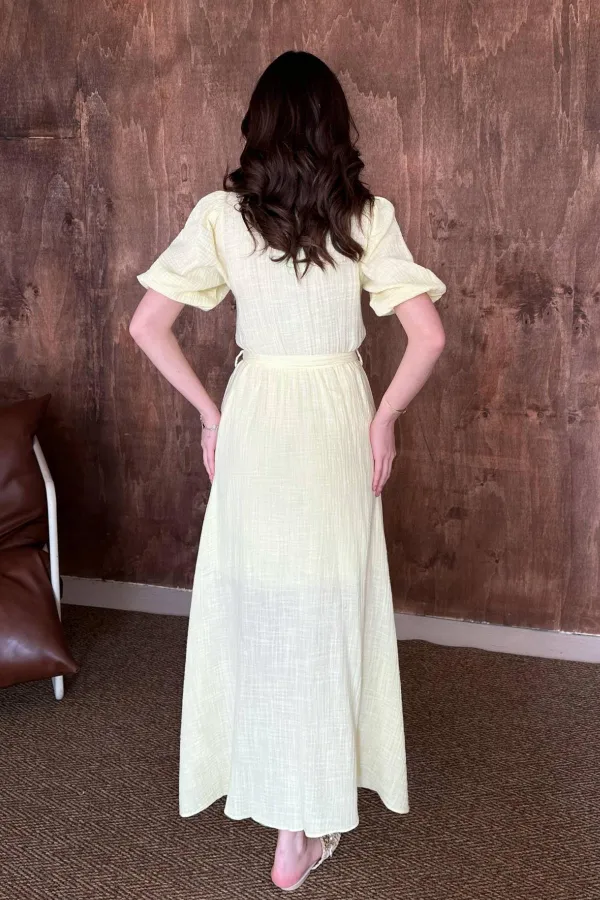 Toptan Sarı Kruvaze Yaka Müslin Keten Elbise