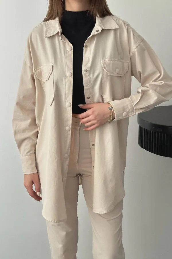 Ensemble chemise beige et pantalon à pression en gros