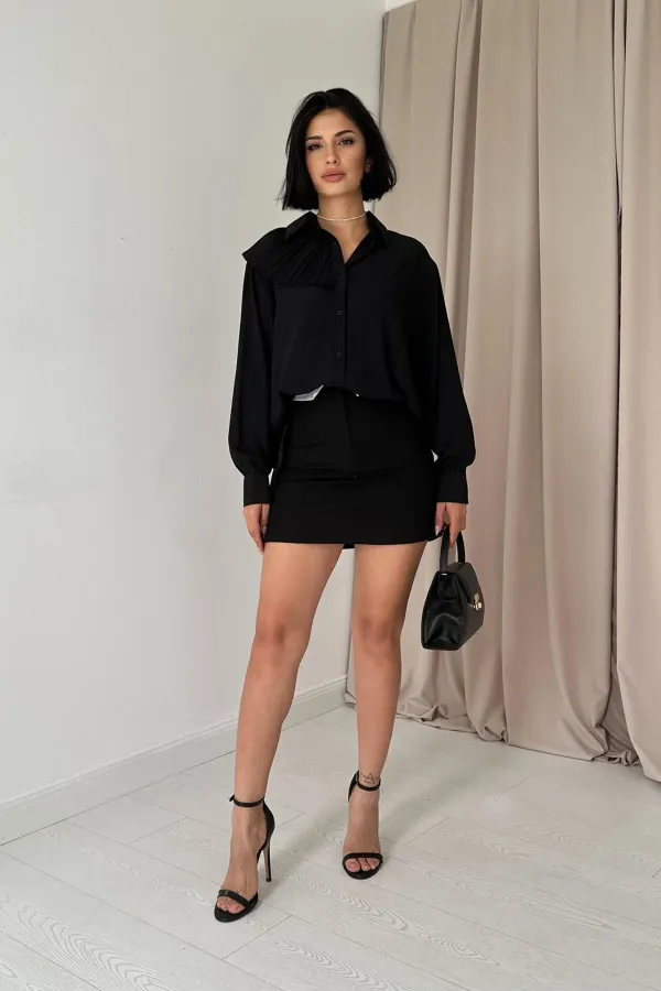 Chemise Jessica noire plissée et détaillée en gros