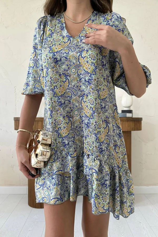 Robe en satin vert à motifs en gros