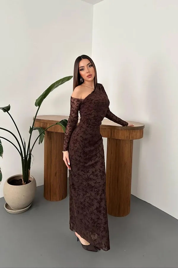 Robe transparente marron en gros