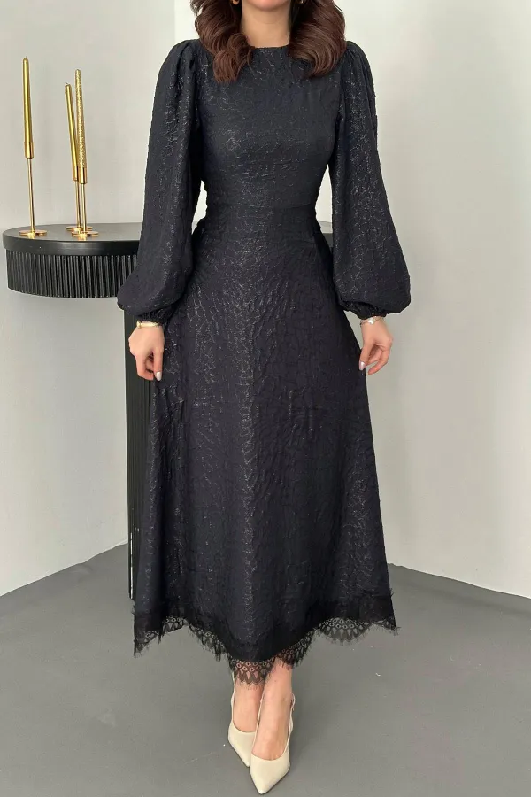 Toptan Lacivert Kabartmalı Dantel Detaylı Kemerli Uzun Elbise