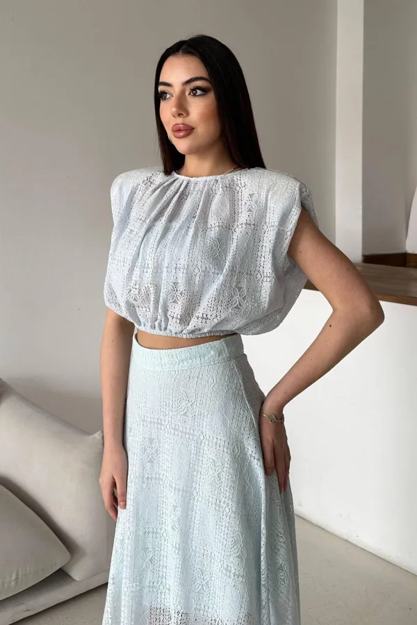 Toptan Mavi Dantelli Bluz Ve Etek Takım