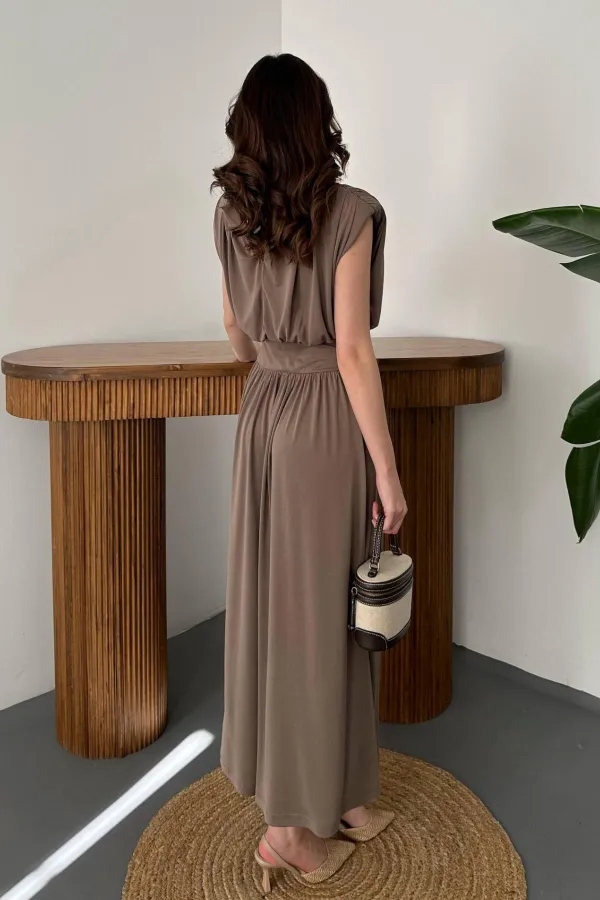 Combinaison-robe camel en gros