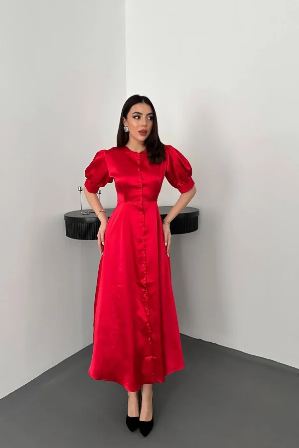 Robe boutonnée en satin rouge en gros
