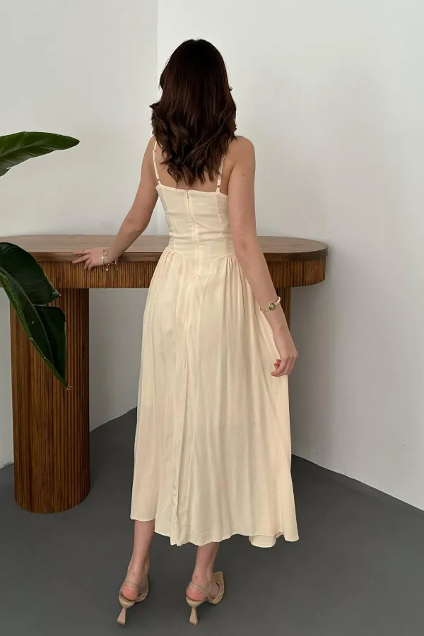 Toptan Bej Göğüs Kuplu Uzun Büzgülü Elbise