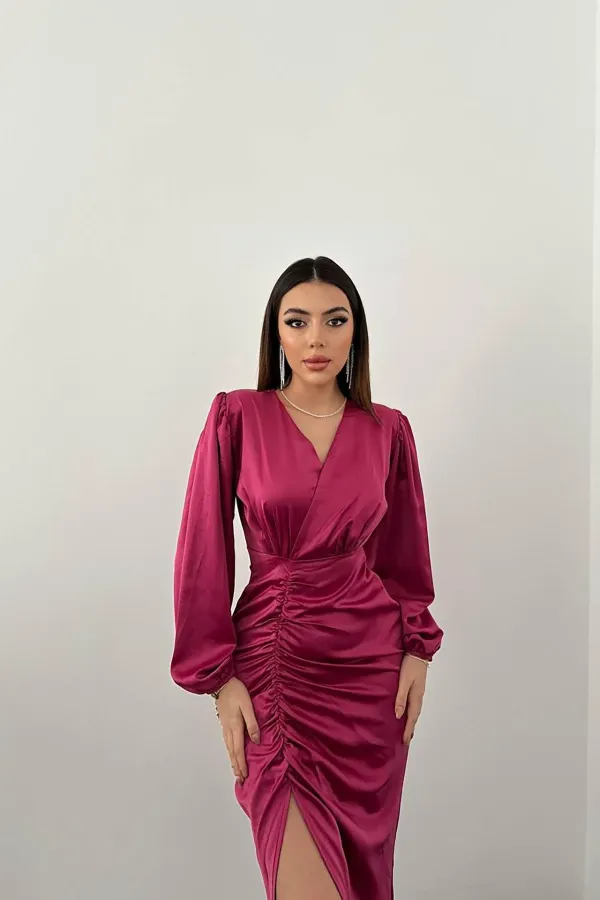 Robe en satin fuchsia à col en V en gros