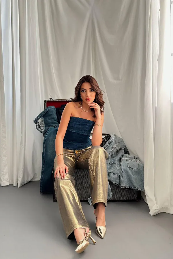 Jeans dorés en gros