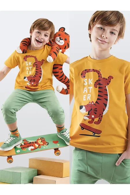 Skater Boys' T-shirt and Capri Shorts Set