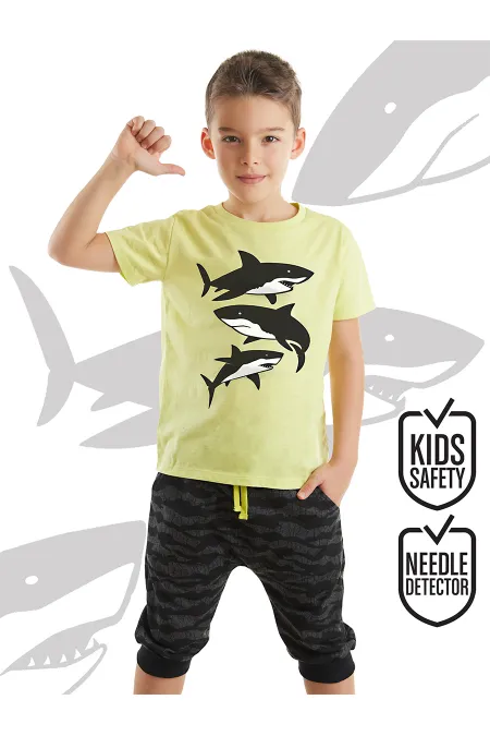 Sharks Erkek Çocuk T-shirt Kapri Şort Takım