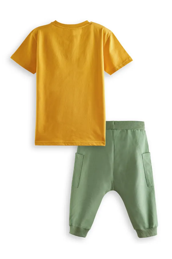 Skater Boys' T-shirt and Capri Shorts Set