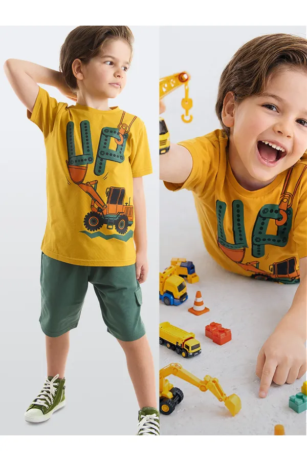 Up Kepçe Erkek Çocuk T-Shirt Şort Takım