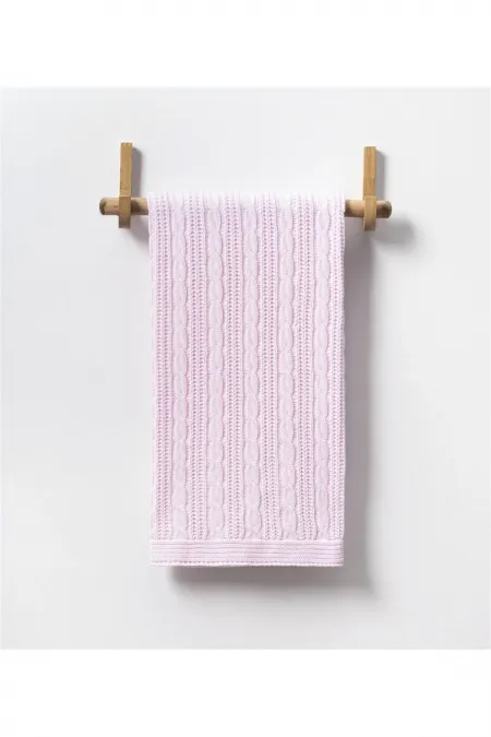 Modèle de couverture tricotée pour bébé rose