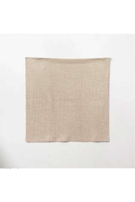 Kare Örgülü Desenli Bebek Triko Battaniye Bej