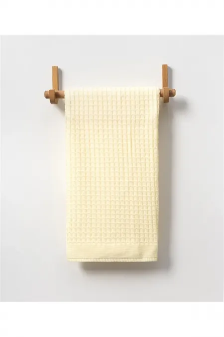 Kare Örgülü Desenli Bebek Triko Battaniye Ekru