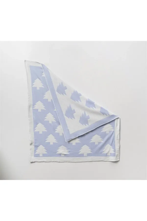 Çam Ağacı Desenli Çift Taraflı Bebek Triko Battaniye Mavi