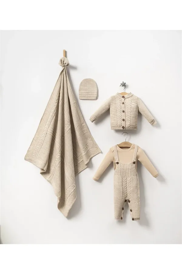 Triko Salopet Hırka Badi Şapka Bebek 4lü Kutulu Set