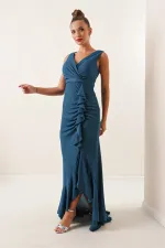 Kruvaze Yaka Önü Volanlı Balık Elbise