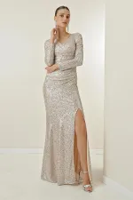 Robe longue à sequins doublée, décolleté cache-cœur et drapé sur le devant