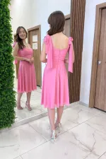 Women's Short Dress with Shoulder Straps and Lining