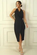 Robe asymétrique à col rond ornée de perles et fendue