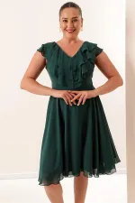 Yaka Volanlı Şifon Büyük Beden Elbise