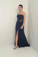 Robe longue bustier pour femme avec détails perlés et doublure transparente à la taille