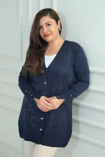 Gilet grande taille pour femme avec détails de boutons sur les manches et imprimé lettres en pierre, fil froid.