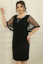 Yakası Ve Kolları Taş İşlemeli Astarlı Büyük Beden Elbise