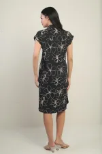 Robe-chemise à manches courtes pour femme, à cordon, avec poches et fentes latérales