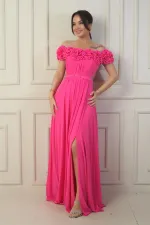 Robe longue en mousseline pour femme, ornée d'un décolleté floral découpé au laser, doublée et ceinturée à la taille.