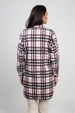 Chemise longue à carreaux pour femme avec fentes latérales