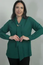 Chemisier grande taille en crêpe satin à col en V style foulard pour femme