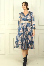 Kruvaze Yaka Astarlı Beli Kemerli Leopar Desen Pileli Saten Elbise