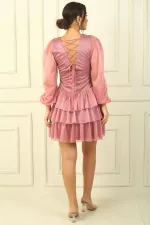 V Yaka Arkası Bağcıklı Bel Dekolteli Kat Kat Simli Elbise