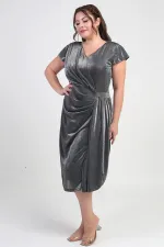 Women's Front Back V Neck Waist Stone Detail Lined Glittery Sandy Fabric Plus Size Midi Dress