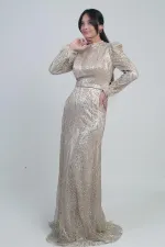 Kadın Kolu Tüylü Boncuk Ve Pullu Astarlı Tül Uzun Elbise