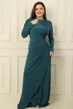 Robe longue hijab grande taille avec col et côtés ornés de pierres, doublée et froncée