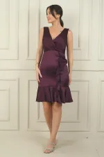 Kadın Kruvaze Yaka Astarlı Önü Drapeli Önü Volanlı Saten Kısa Elbise