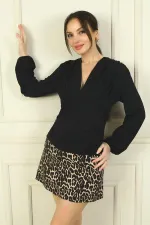 Kadın V Yaka Büzgülü Kol Uçları Lastikli Likralı Bluz