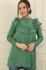 Linen Shirt Tunic with Lace Collar and Buttons on the Front