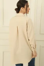 Yakası İnci Kolyeli Önü Düğmeli Gömlek Tunik