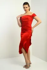 Kadın Madonna Yaka Drapeli Asimetrik Saten Kısa Elbise