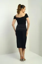 Madonna Yaka Drapeli Astarlı Saten Kısa Elbise