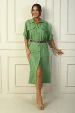 Long dress with button front, belted waist, and double pockets, linen-effect finish.