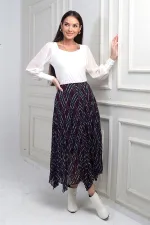 Jupe midi triangle en maille à carreaux doublée et taille élastique pour femme